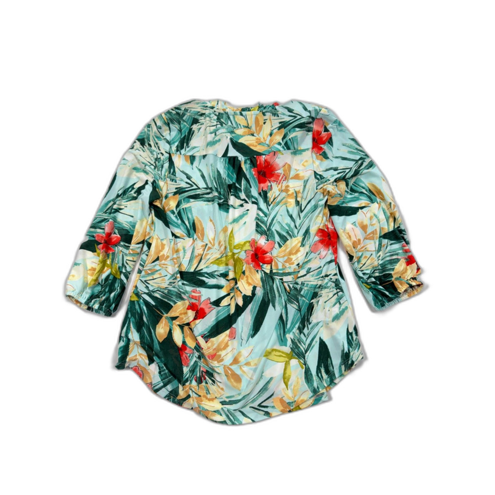 Juniper + Lime Floral Henley Blouse Petite Medium PM 3/4 Sleeve Pleated V-Neck